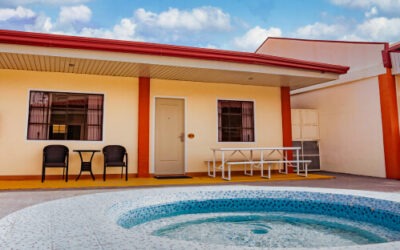 3 – Bedroom Family Villas With Common Whirlpool